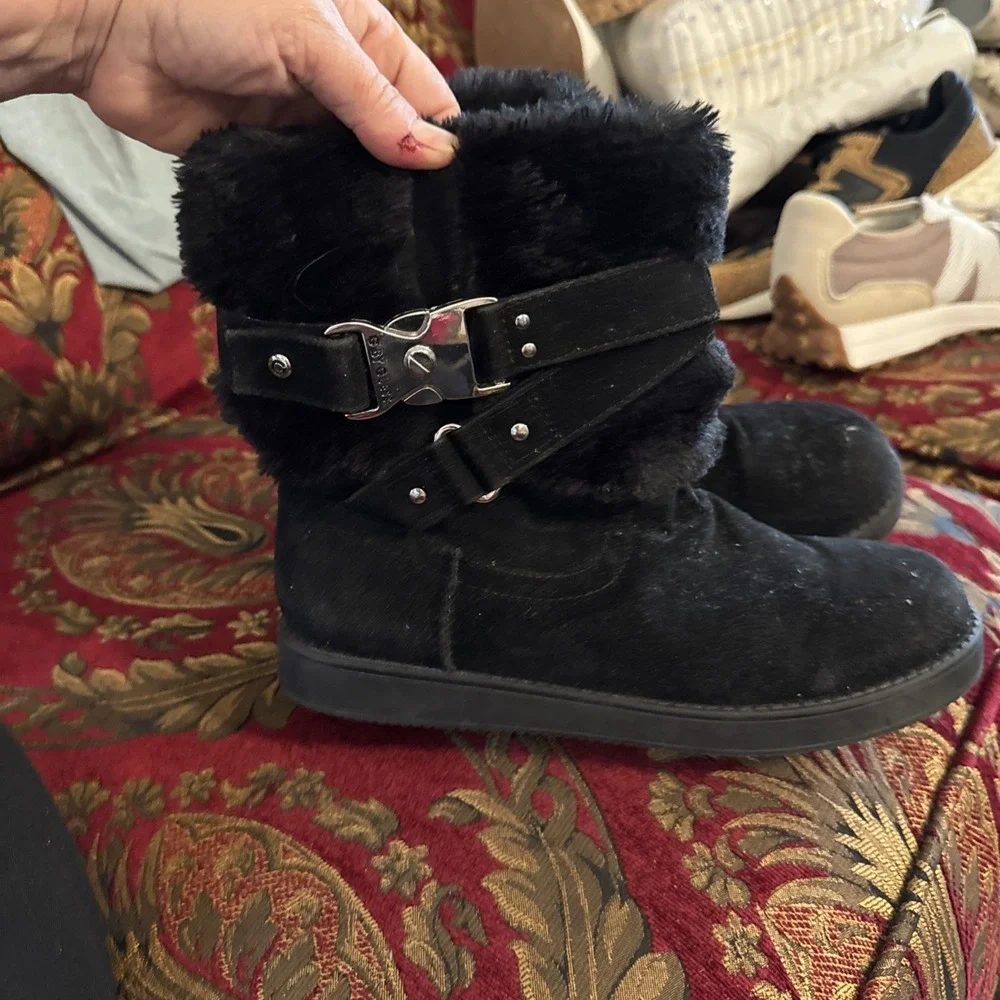 GBG Los Angeles Womens Adlea Black Winter & Snow Boots 7